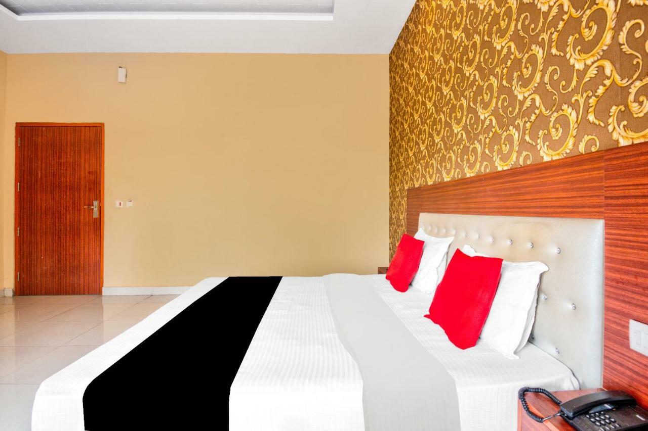 Kashipur Capital O 40833 Maharaja Hotel & Restaurant المظهر الخارجي الصورة
