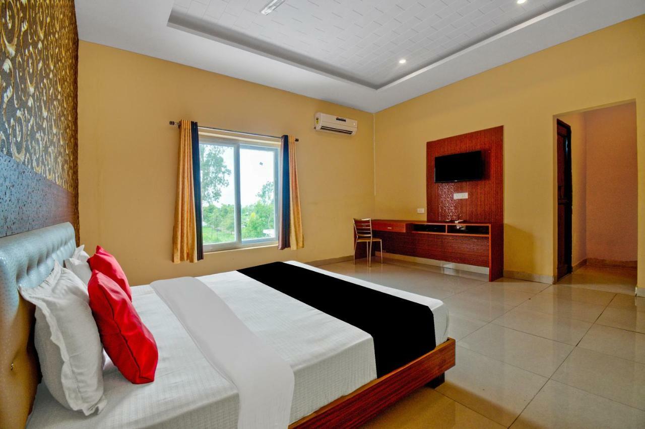 Kashipur Capital O 40833 Maharaja Hotel & Restaurant المظهر الخارجي الصورة